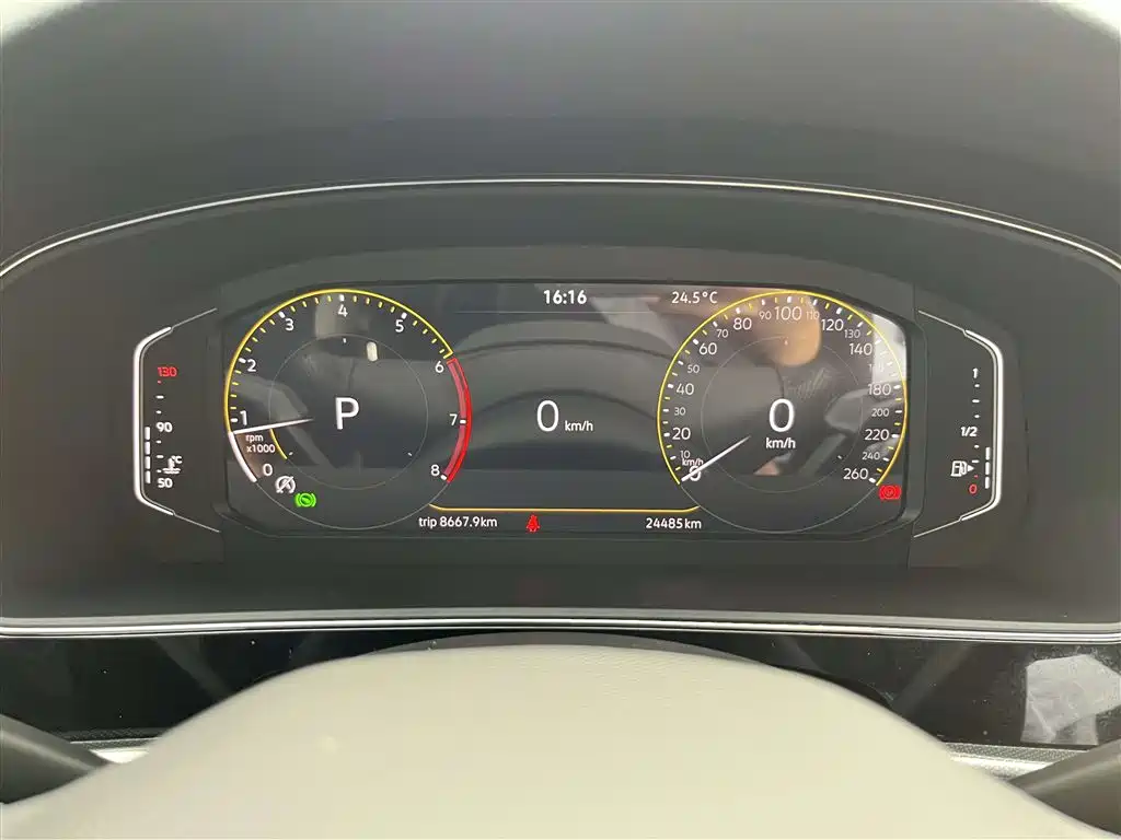 Volkswagen Passat 2024 380TSI Starlight Dragon Soaring Edition фото 18