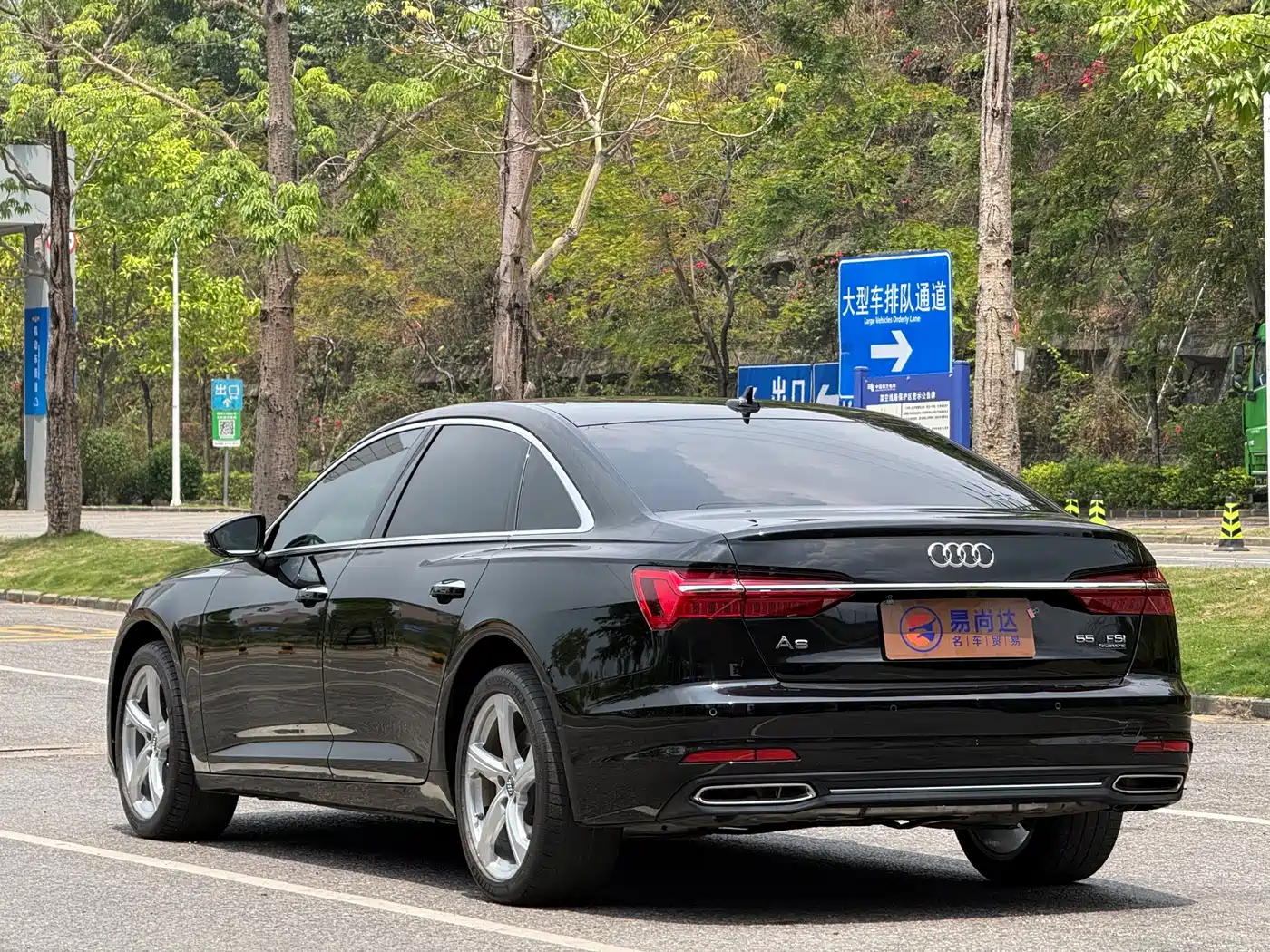 Audi A6L 2020 55 TFSI quattro Exclusive Elegance фото 13