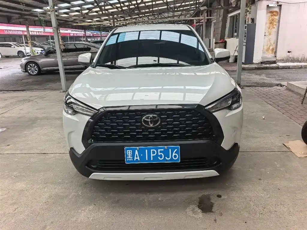Toyota Corolla Cross 2023 2.0L Pioneer Edition фото 2