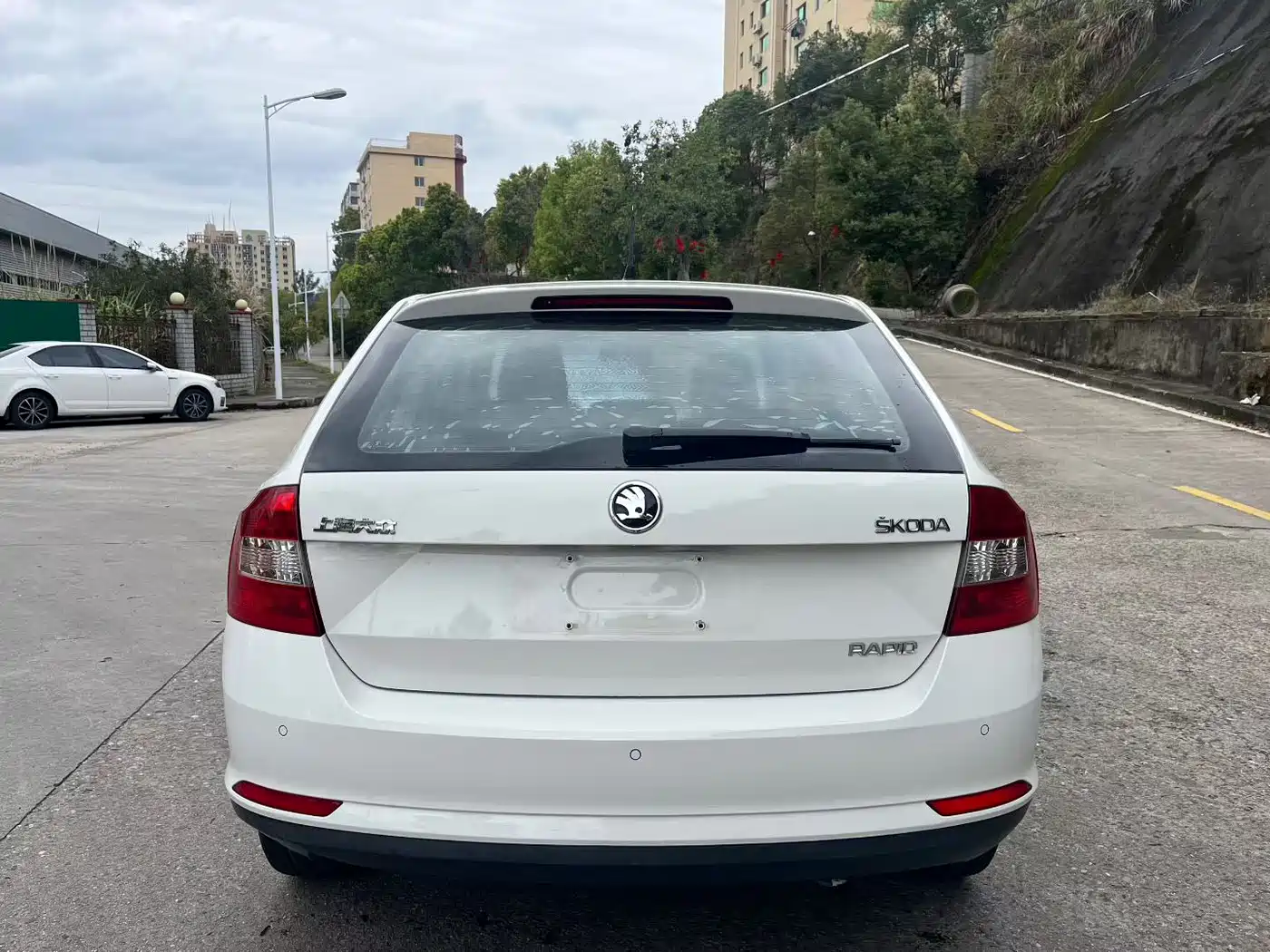 Škoda Skoda Rapid Spaceback 2014 1.6L Automatic乐享版 фото 4