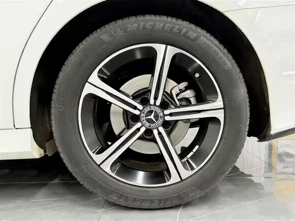 MERCEDES-BENZ A CLASS