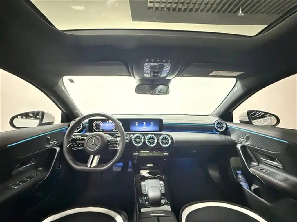 MERCEDES-BENZ A CLASS