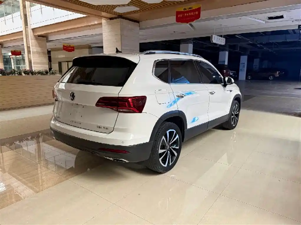 Volkswagen Tharu 2022 280TSI FWD Luxury Edition фото 9