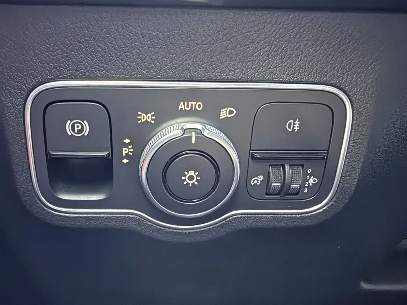 Mercedes-Benz GLB 2020 GLB 180 Style фото 17