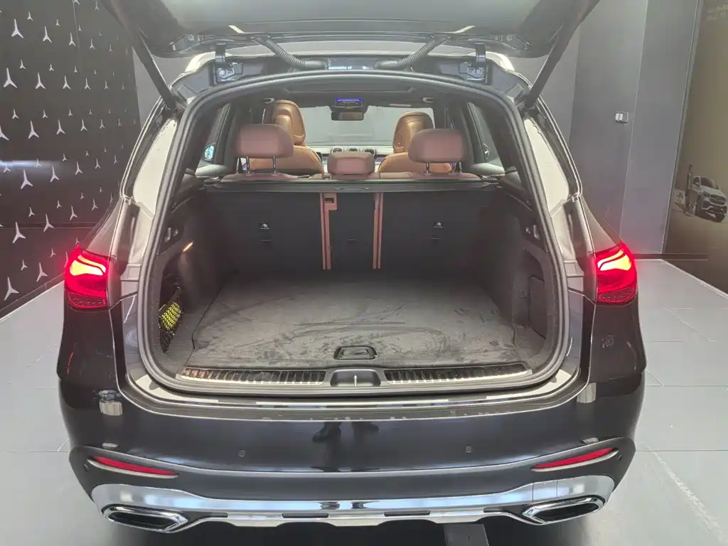 Фото 13 - Mercedes-Benz GLC