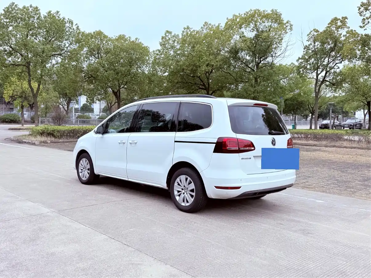 Volkswagen Sharan 2016 280TSI Enjoyment 7-Seater фото 6