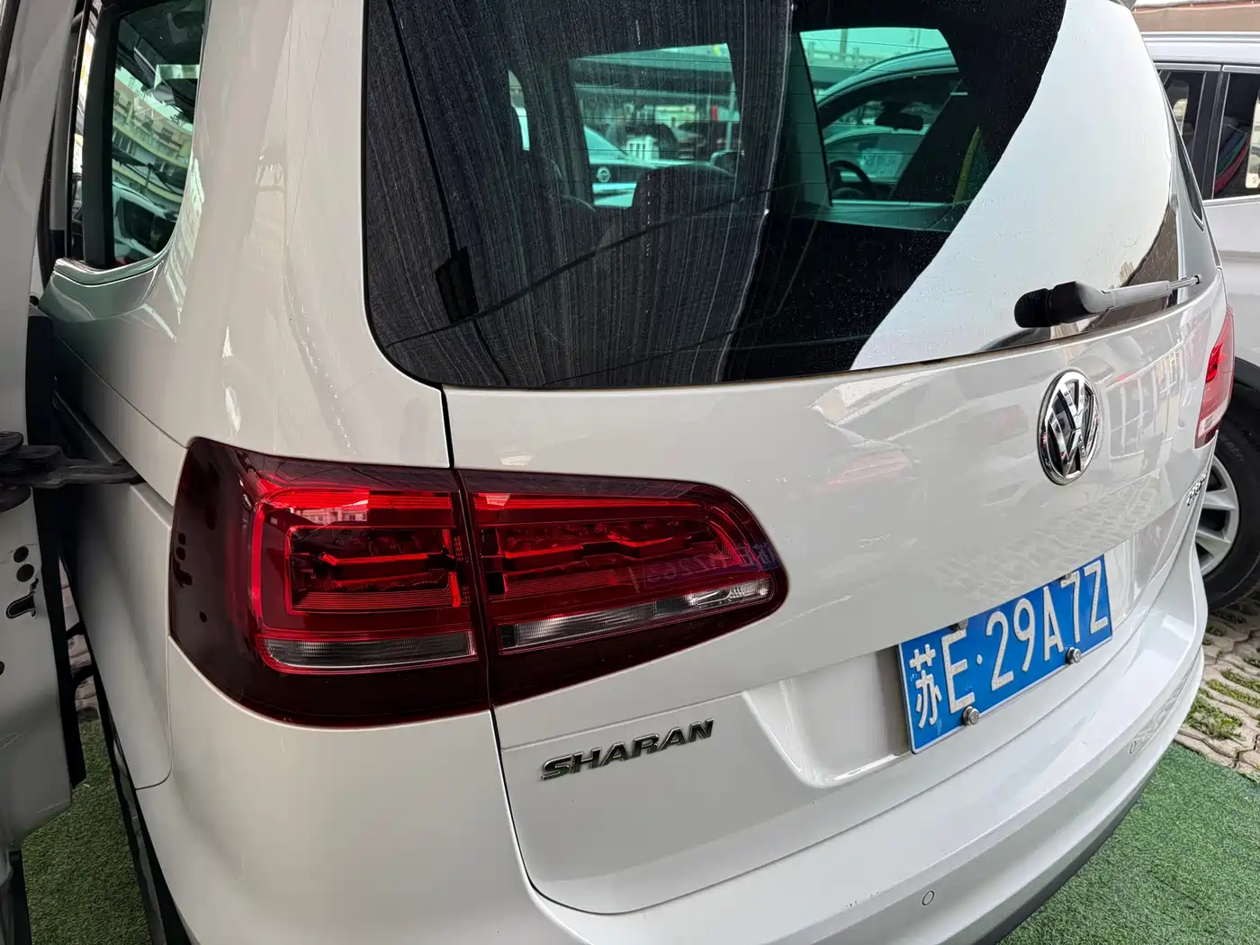 Volkswagen Sharan 2016 280TSI Enjoyment 7-Seater фото 19