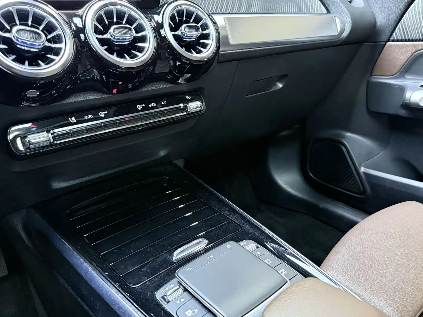 Mercedes-Benz GLB 2020 GLB 180 Style фото 18
