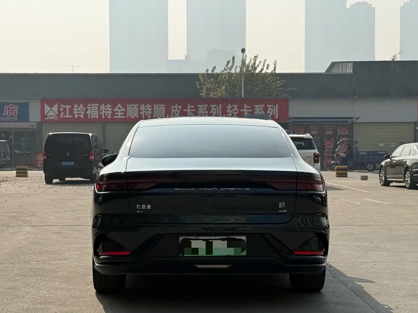 Фото 8 - BYD Han