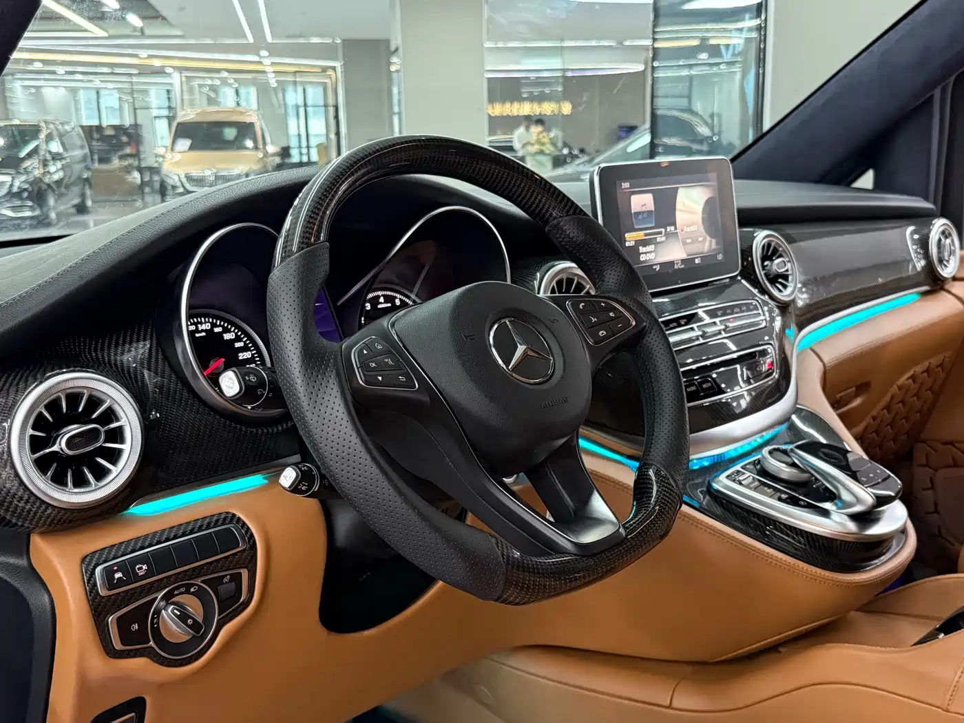 AM XIAOAO XIAOAO V CLASS