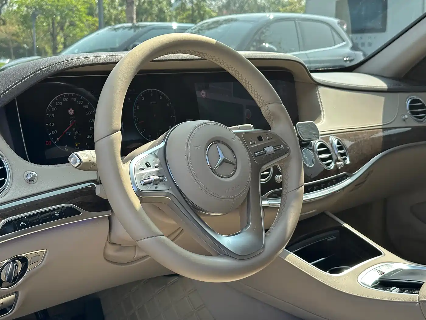 Mercedes-Benz S-Class 2019 S 320 L Ultimate Edition фото 6