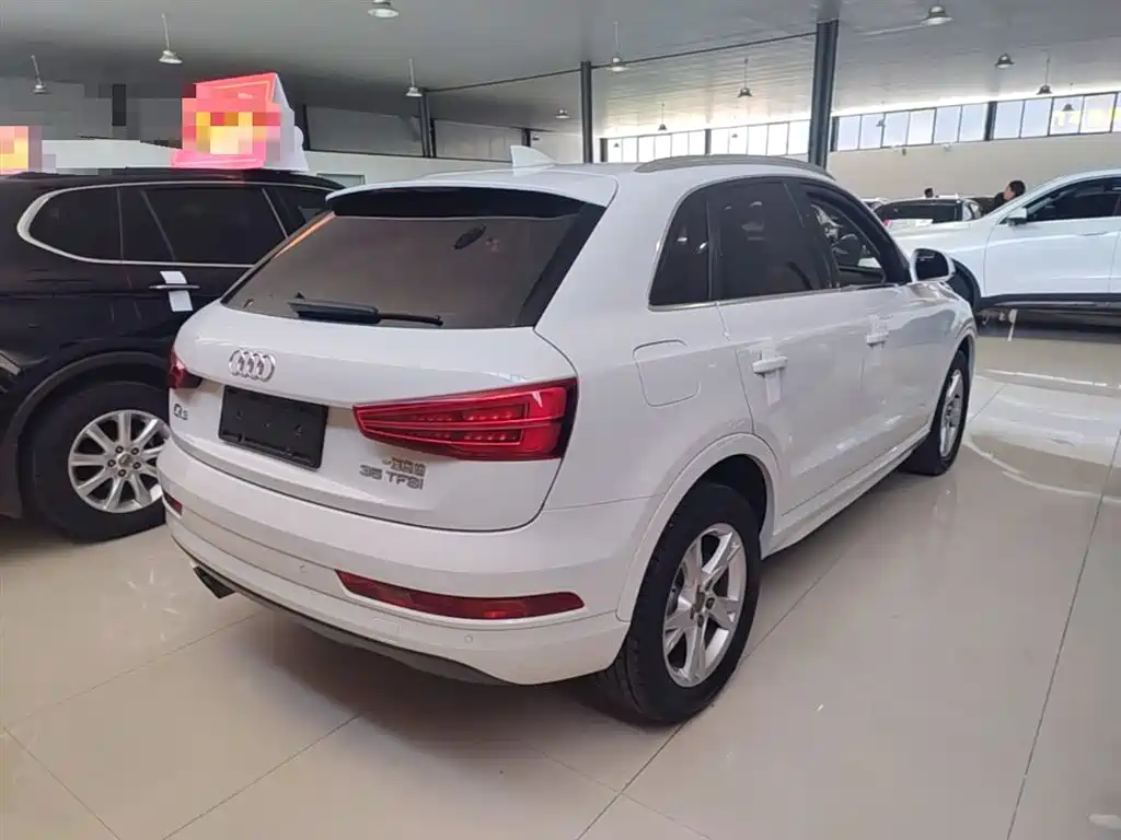 Audi Q3 2018 30th Anniversary Edition 35 TFSI Fashion фото 7