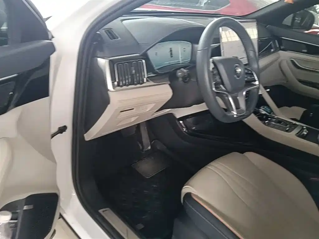 BYD Song PLUS PHEV 2021 DM-i 110KM Flagship PLUS 5G Edition фото 16
