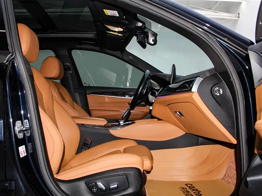 BMW 6 Series GT 2021 630i M Sport Package фото 14