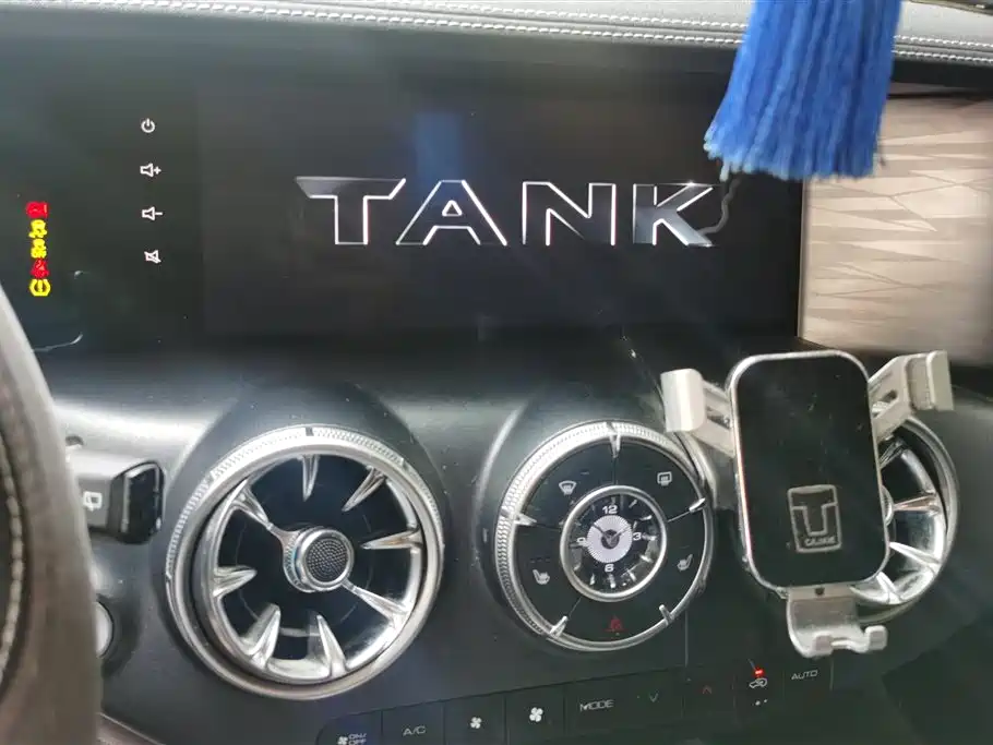 Tank 300 2023 Off-Road Edition 2.0T Conqueror фото 13