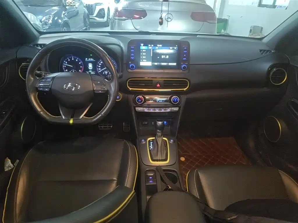 Hyundai ENCINO 2018 1.6T DCT ZhiPao Edition China V фото 10
