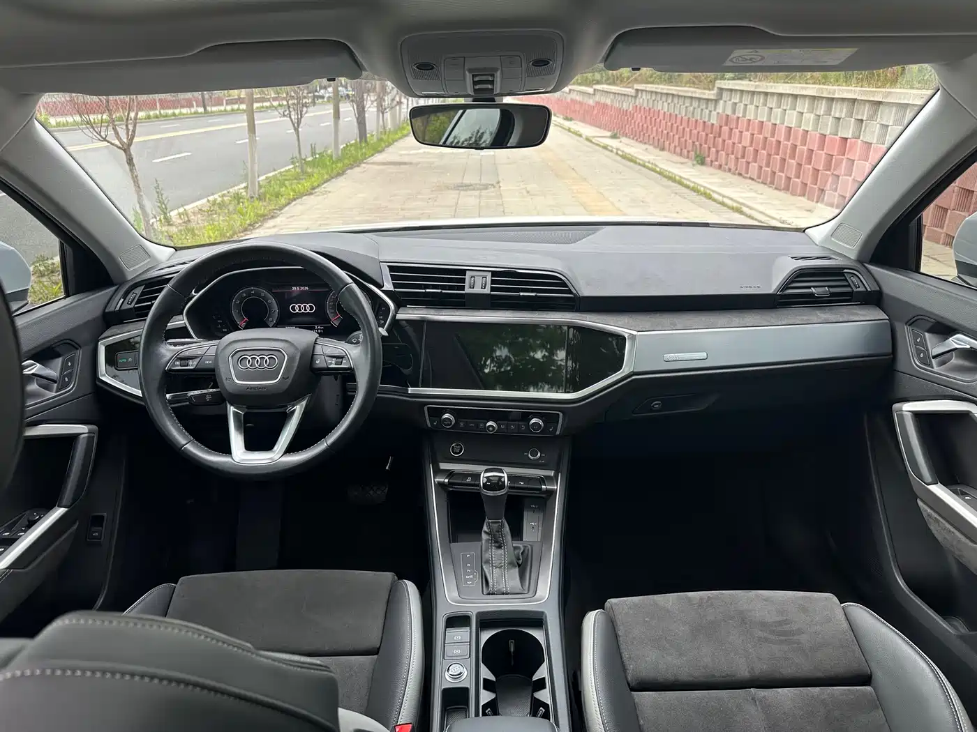Audi Q3 2022 35 TFSI Fashion Dynamic фото 6