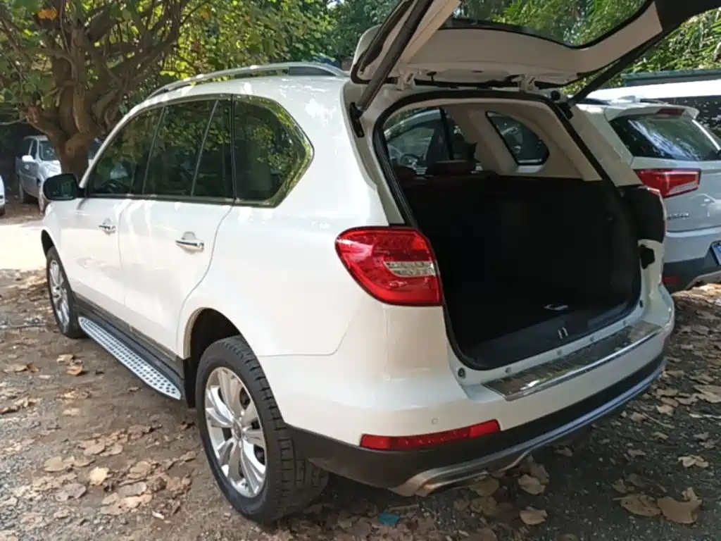 Фото 5 - Haval H8