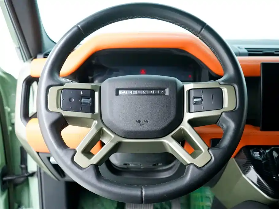 Land Rover Defender 2023 110 3.0T P400 75th Anniversary Legend Edition фото 18