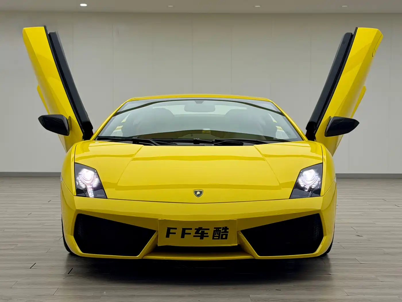 Lamborghini Gallardo 2012 LP 560-4 Gold Edition фото 2