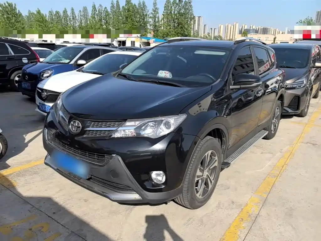 Toyota RAV4 Rongfang 2015 2.0L CVT 2WD Trend Edition фото 2