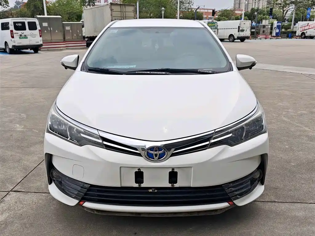 Toyota Corolla 2017 1.2T CVT GL фото 4
