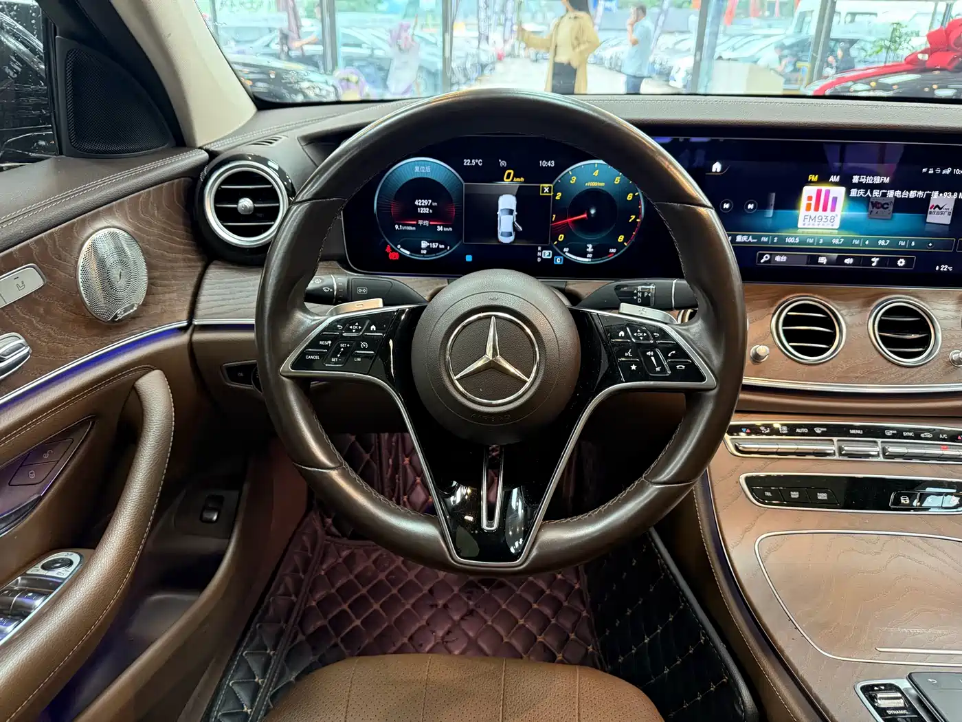 Mercedes-Benz E-Class 2022 E 300 L Luxury фото 16