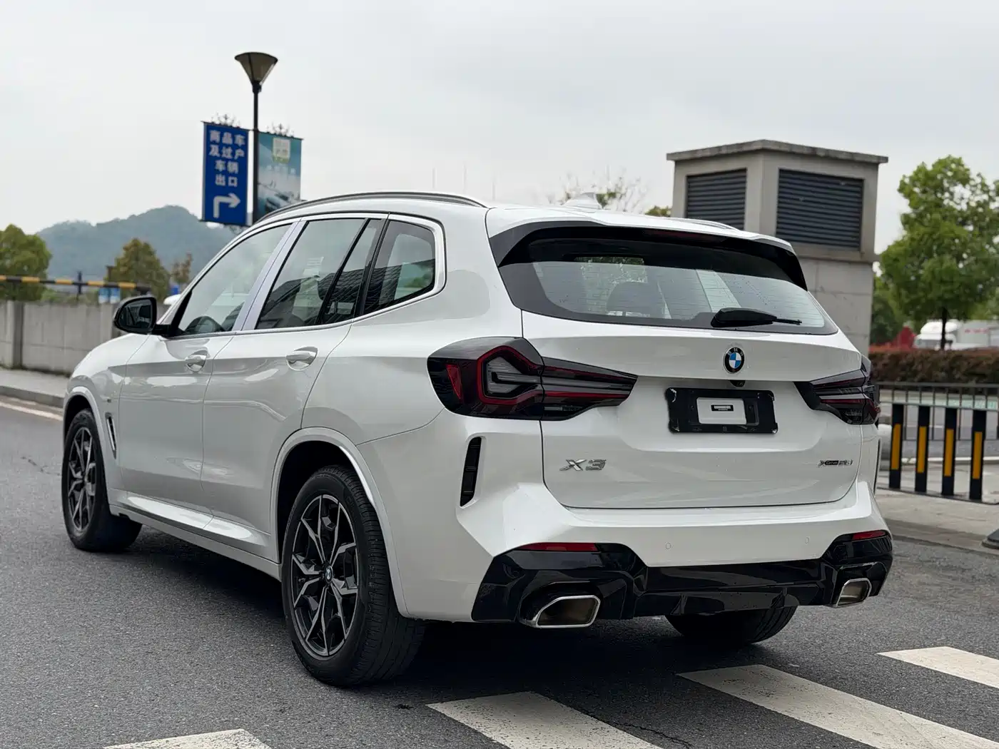 BMW X3 2022 xDrive25i M Sport Package фото 13