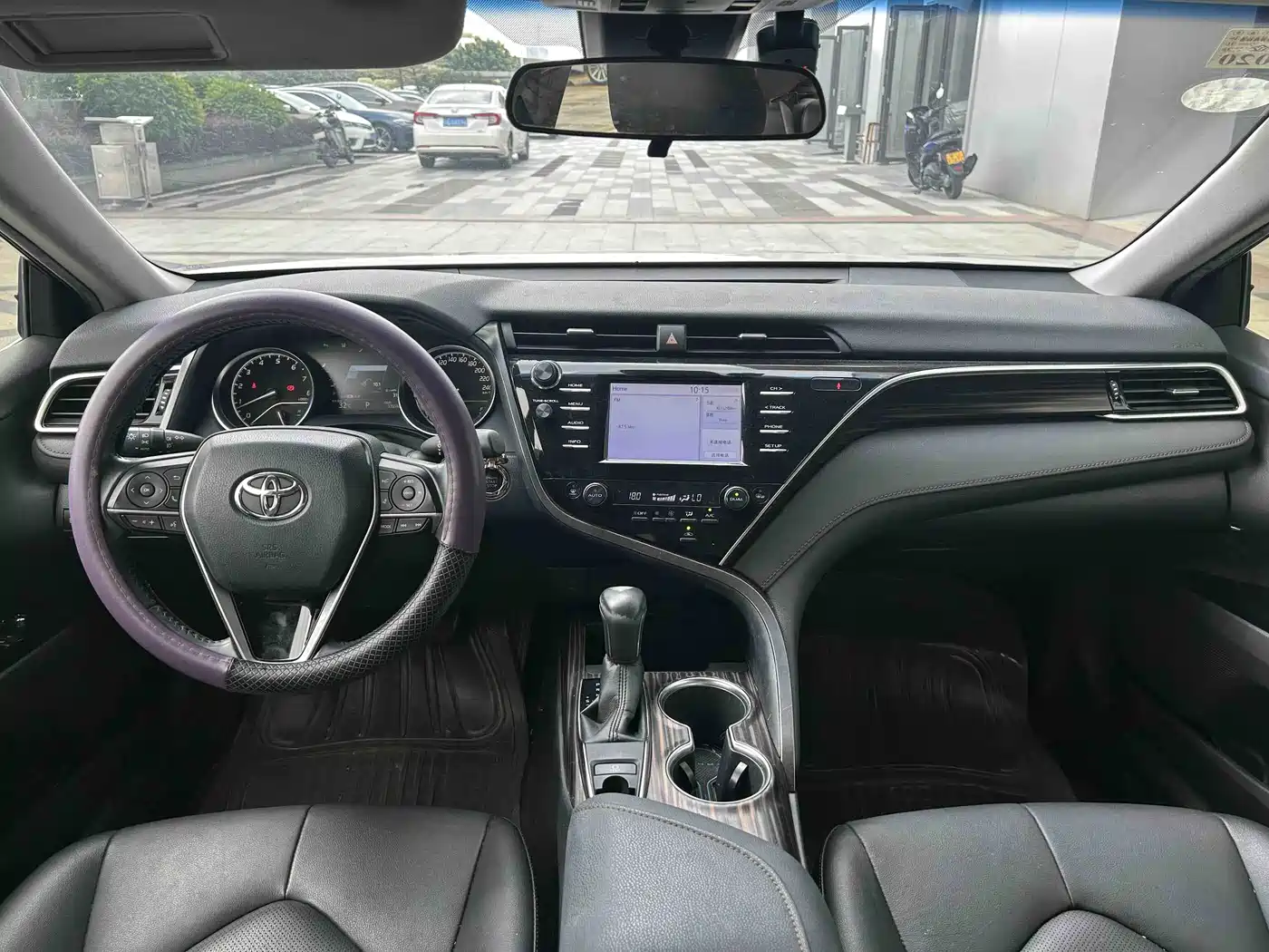 Toyota Camry 2018 2.0G Luxury Edition фото 8