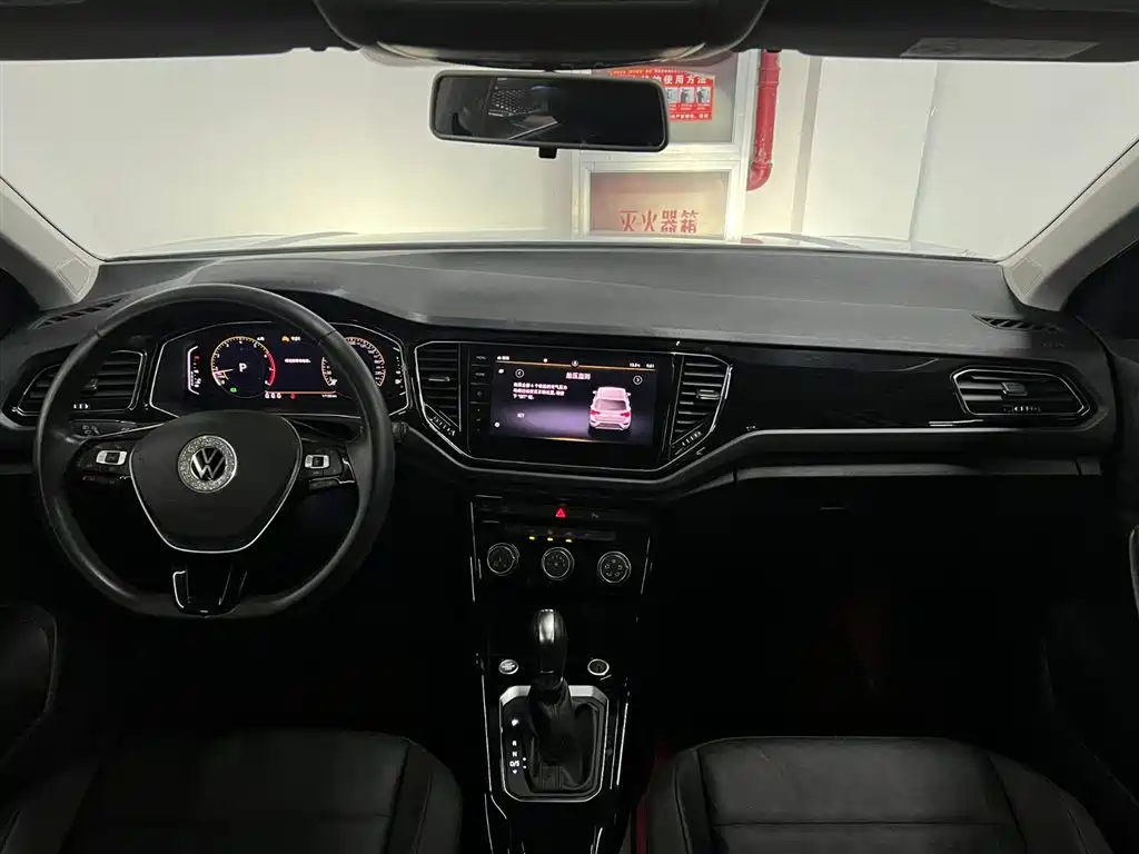 Volkswagen T-ROC 2022 280TSI DSG 2WD Comfort PLUS фото 14