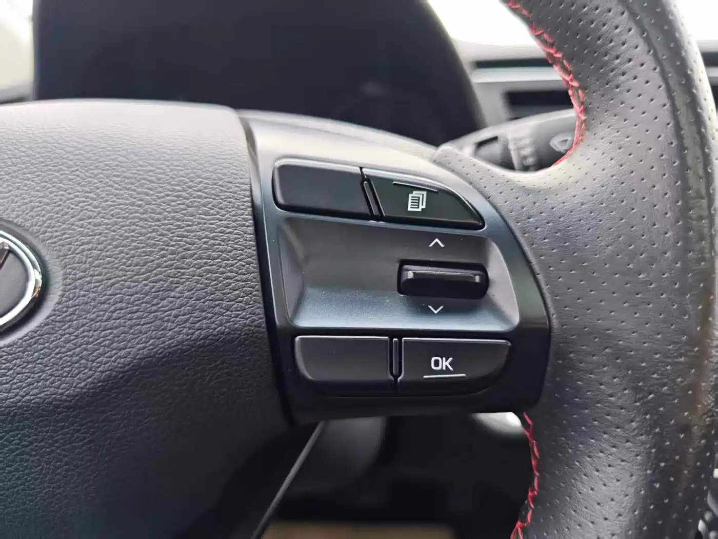 Hyundai Elantra 2018 1.4T DCT Dynamic·Vitality Model фото 10