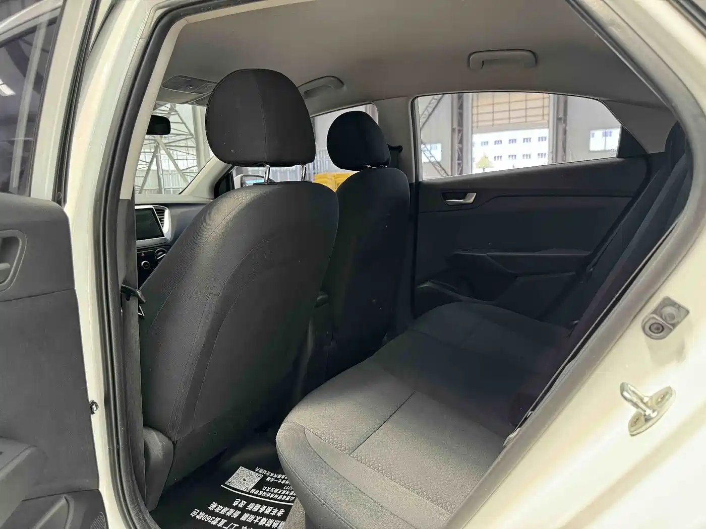Hyundai Verna 2016 1.4L Automatic Cool Edition GLS фото 11