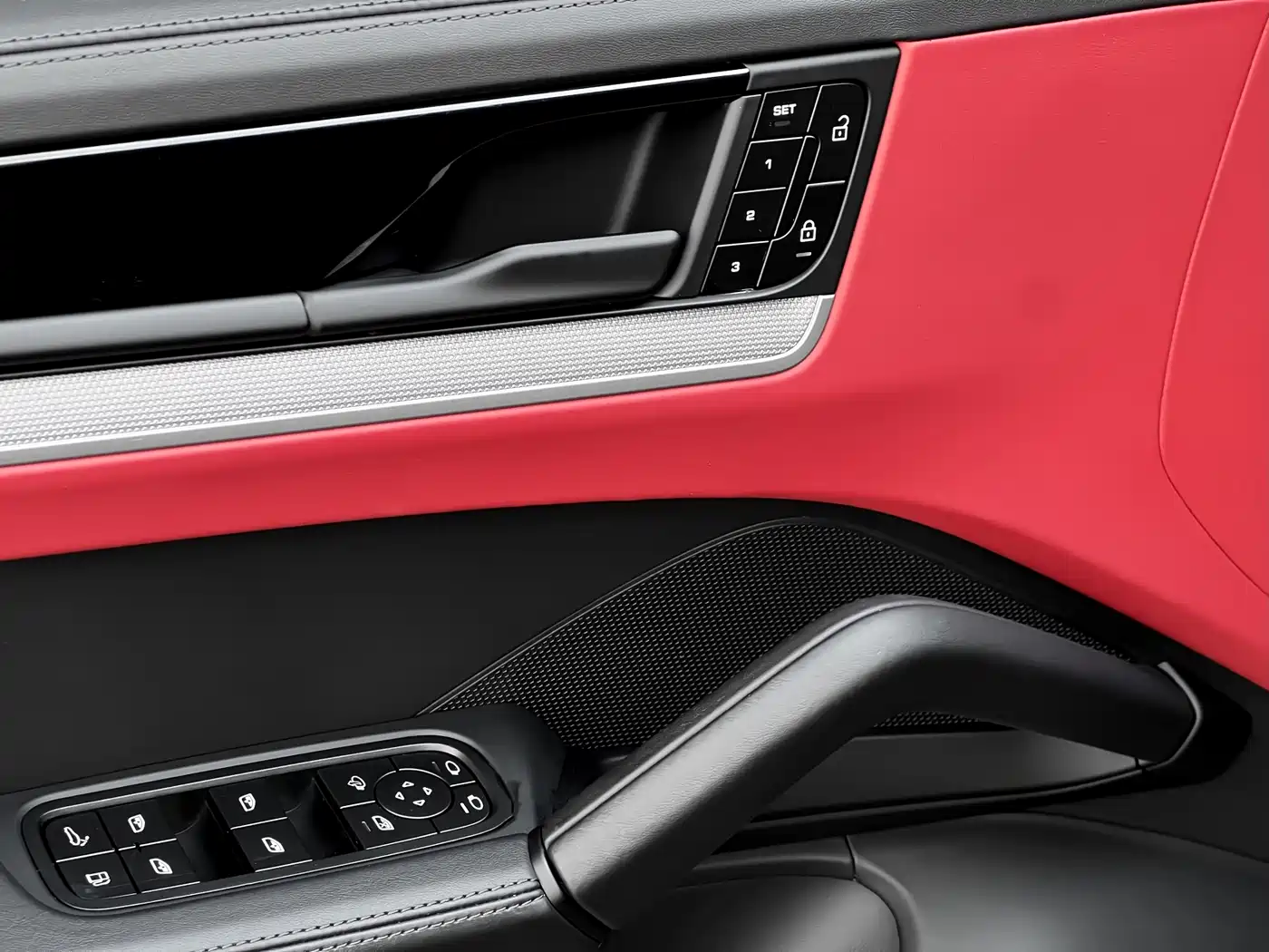 PORSCHE CAYENNE NEW ENERGY