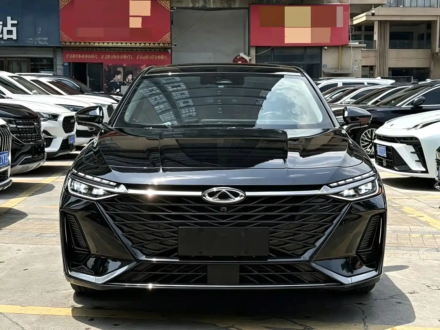 Фото 2 - Chery Arrizo 8