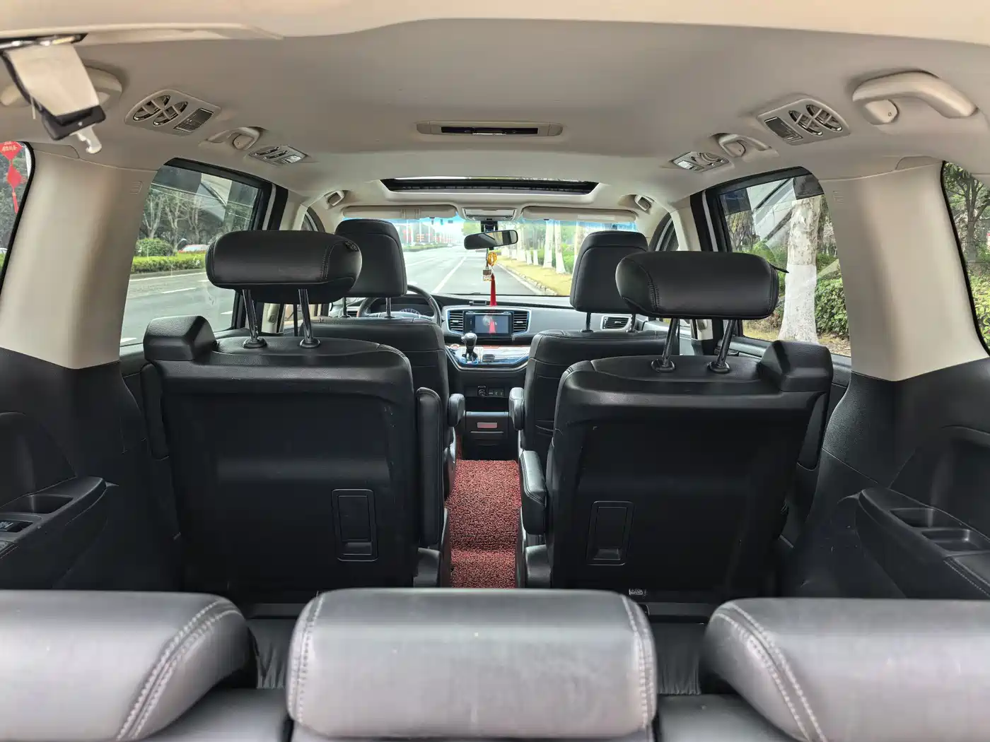 Honda Odyssey 2015 Facelift 2.4L Smart Enjoyment Edition фото 16