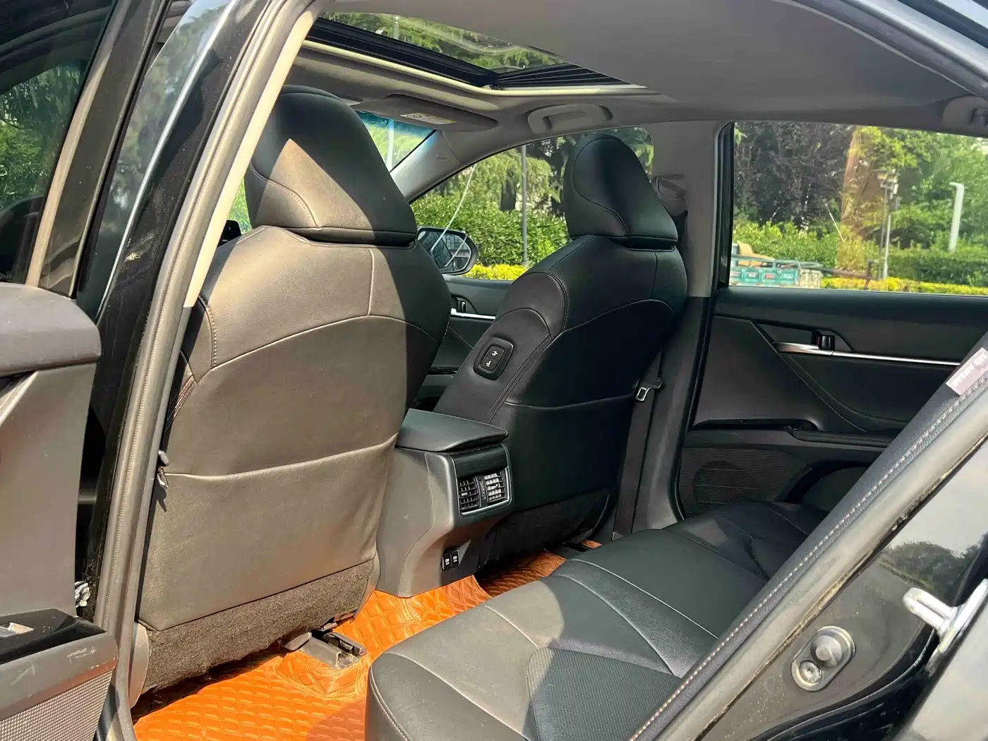 Toyota Camry 2021 2.0G Luxury Edition фото 8