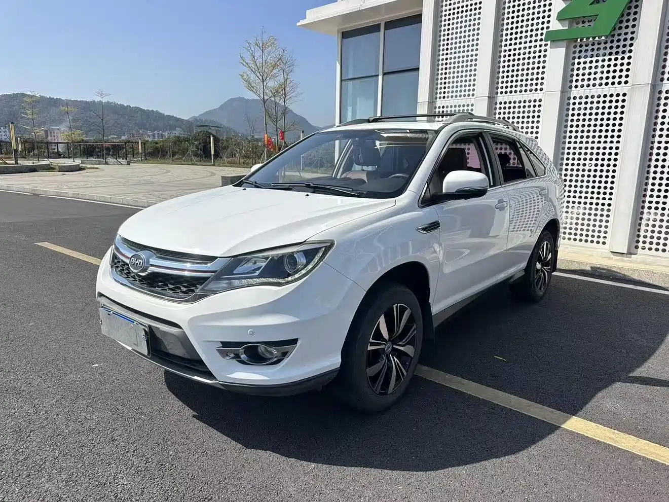 BYD S7 2018 2017 2.0T Auto Luxury