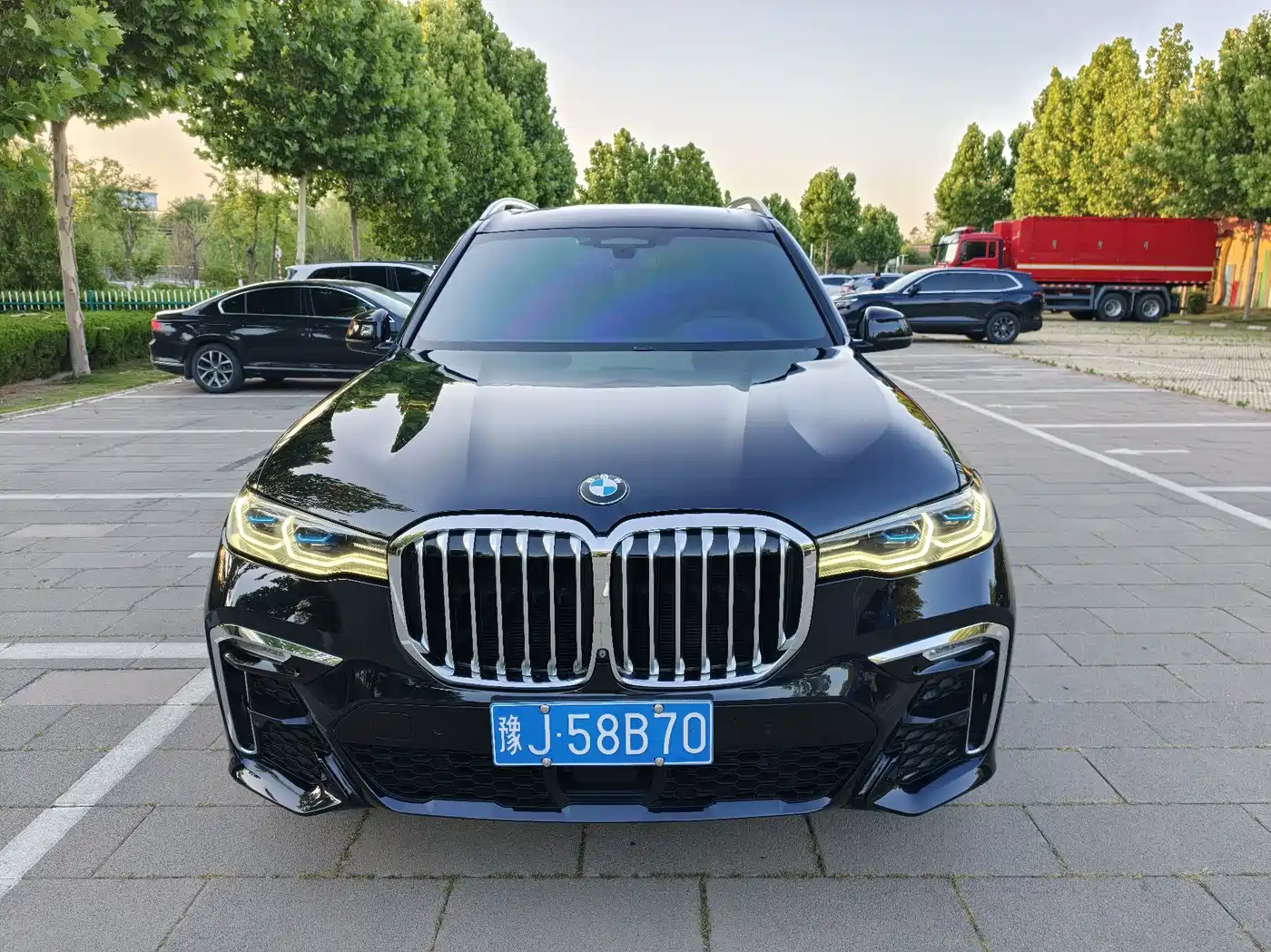 BMW X7 2020 xDrive40i Executive M Sport Package фото 2