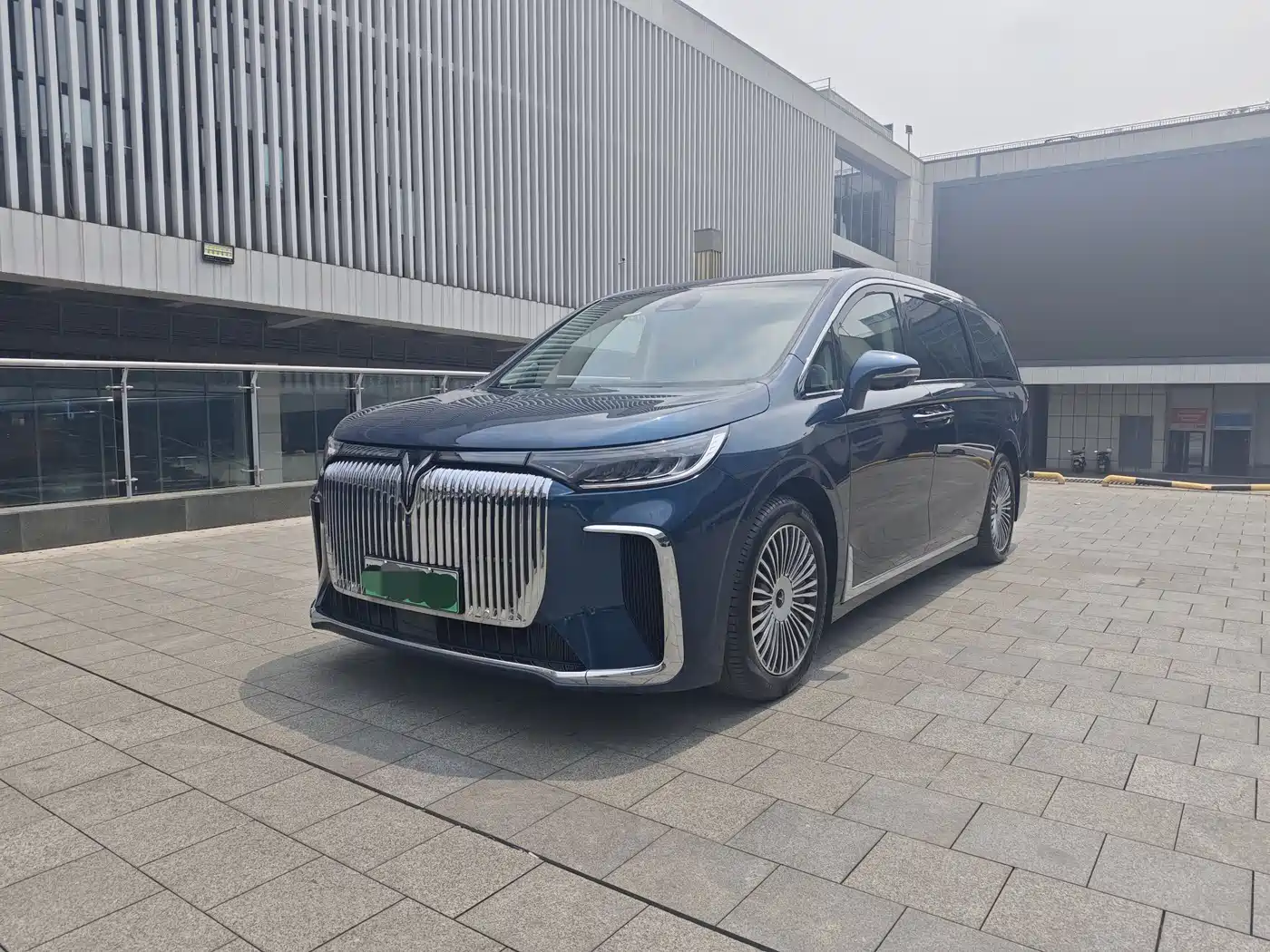 Voyah Auto Voyah Dreamer 2025 PHEV AWD Flagship Kunpeng Edition