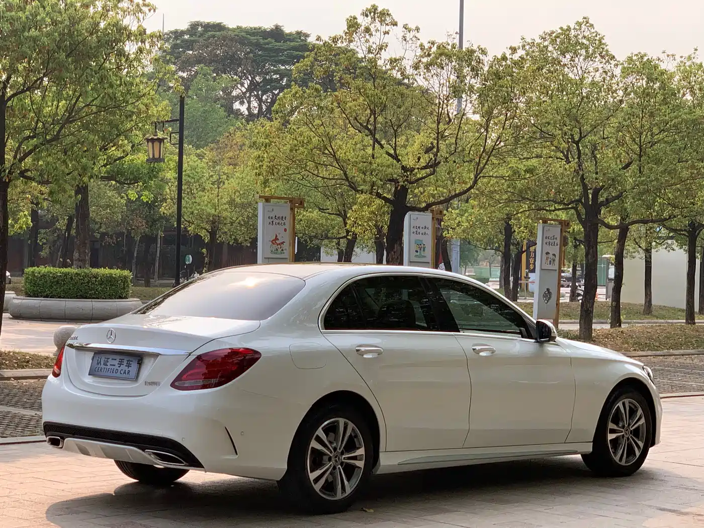 Mercedes-Benz C-Class 2018 C 200 L Sport Edition фото 16