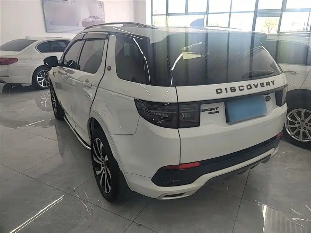 LAND ROVER DISCOVER SPORTS