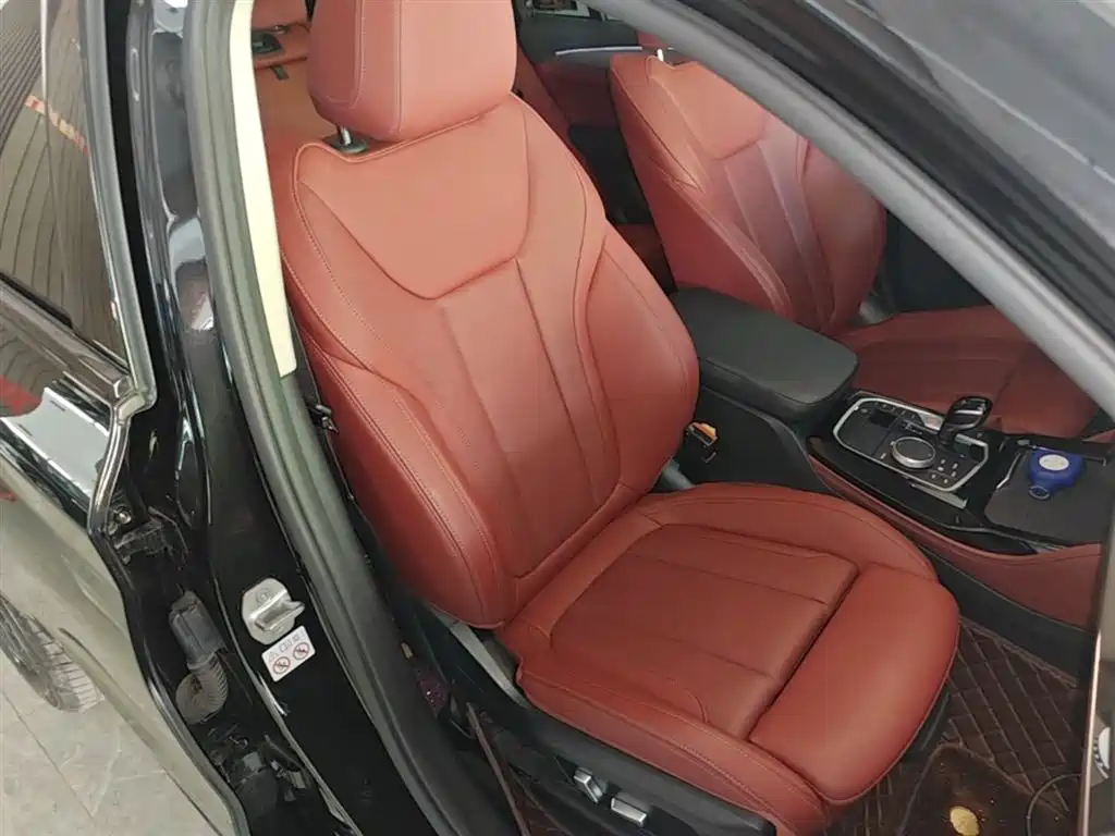 BMW X4 2022 xDrive 25i M Sport Package фото 25