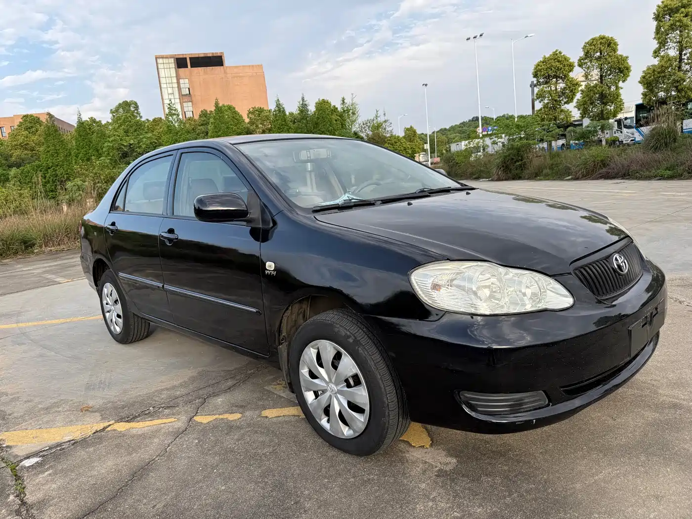 Toyota Corolla 2010 1.6L Manual Special Offer Edition фото 3