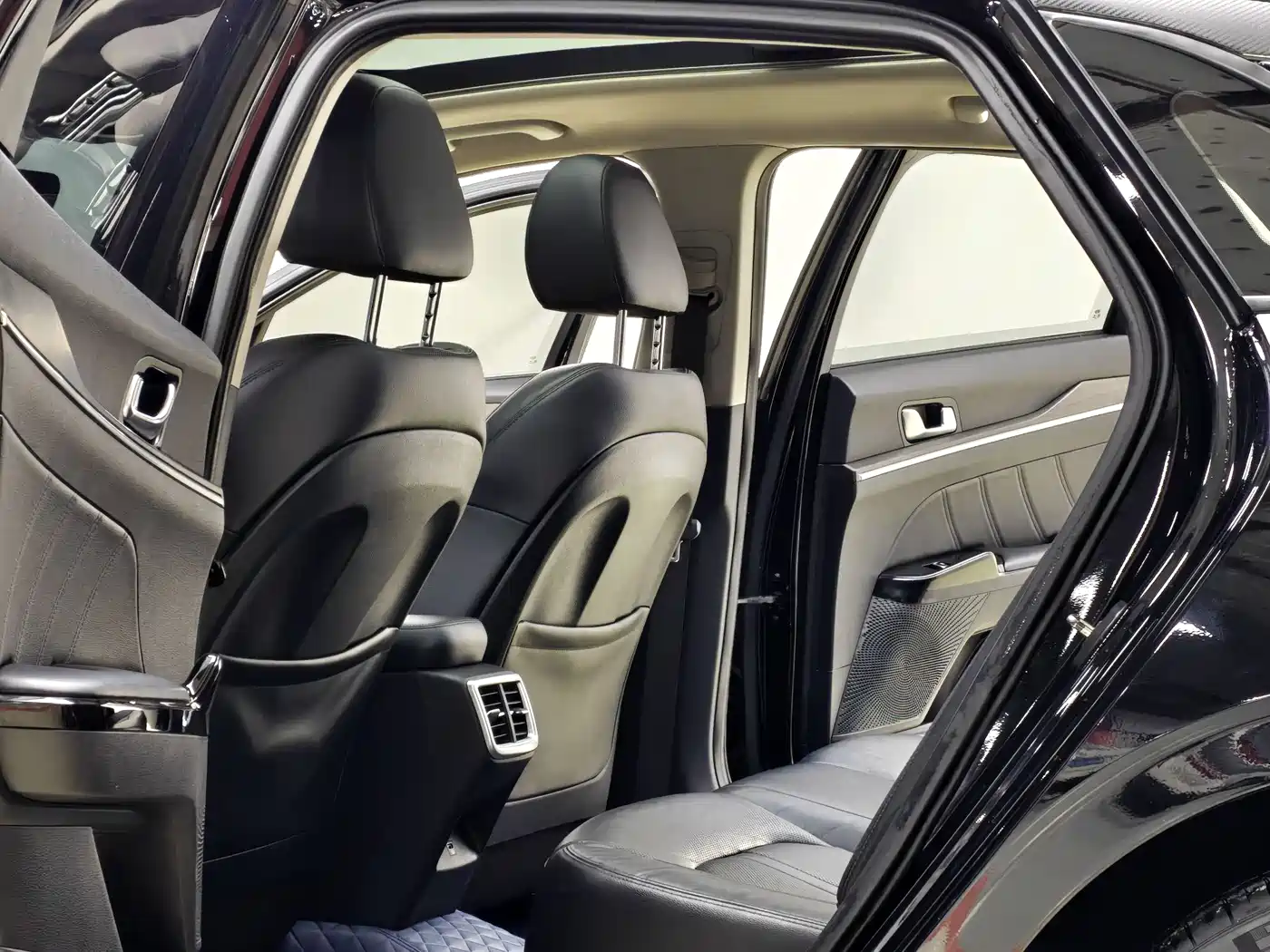 Kia K5 2020 380T GT-Line Premium Tech Version фото 4