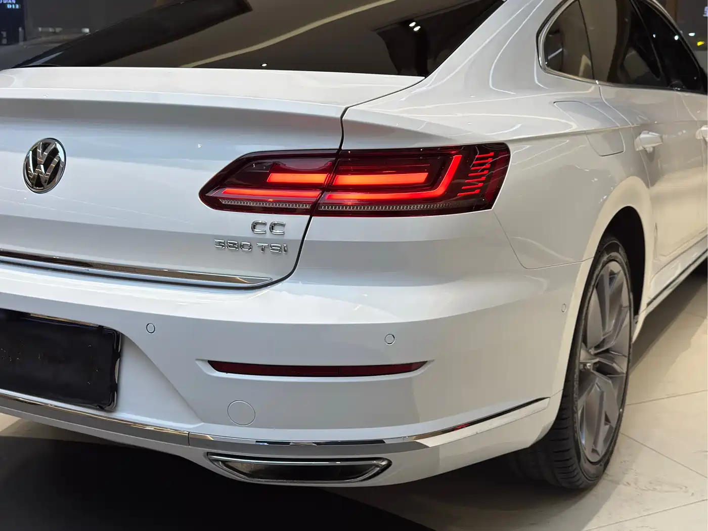 Volkswagen FAW-Volkswagen CC 2019 380TSI Radiance Edition China VI фото 20