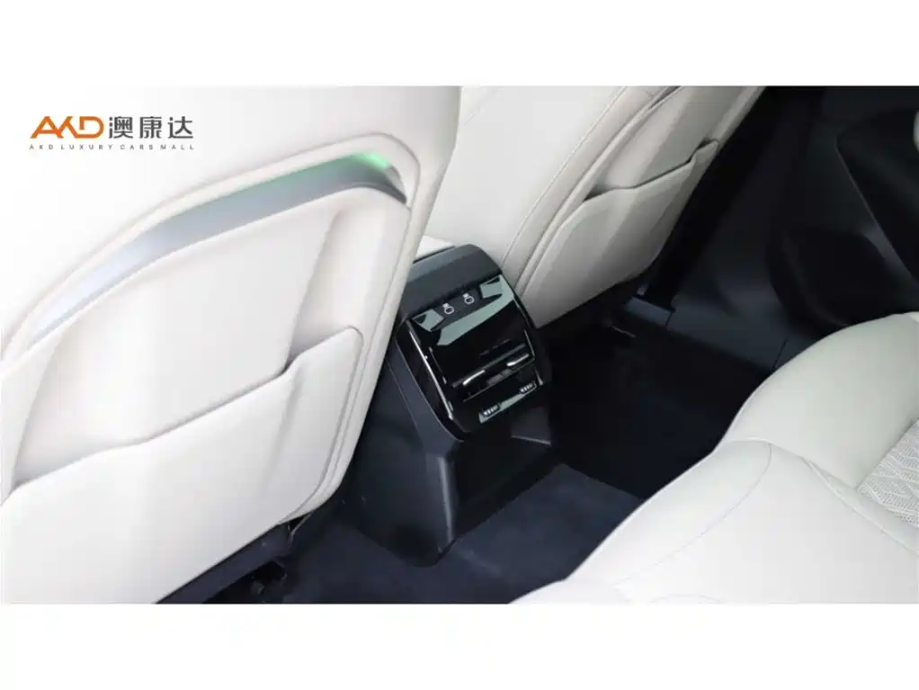 Audi A5L Sportback 2025 2.0T Zhiling quattro фото 9