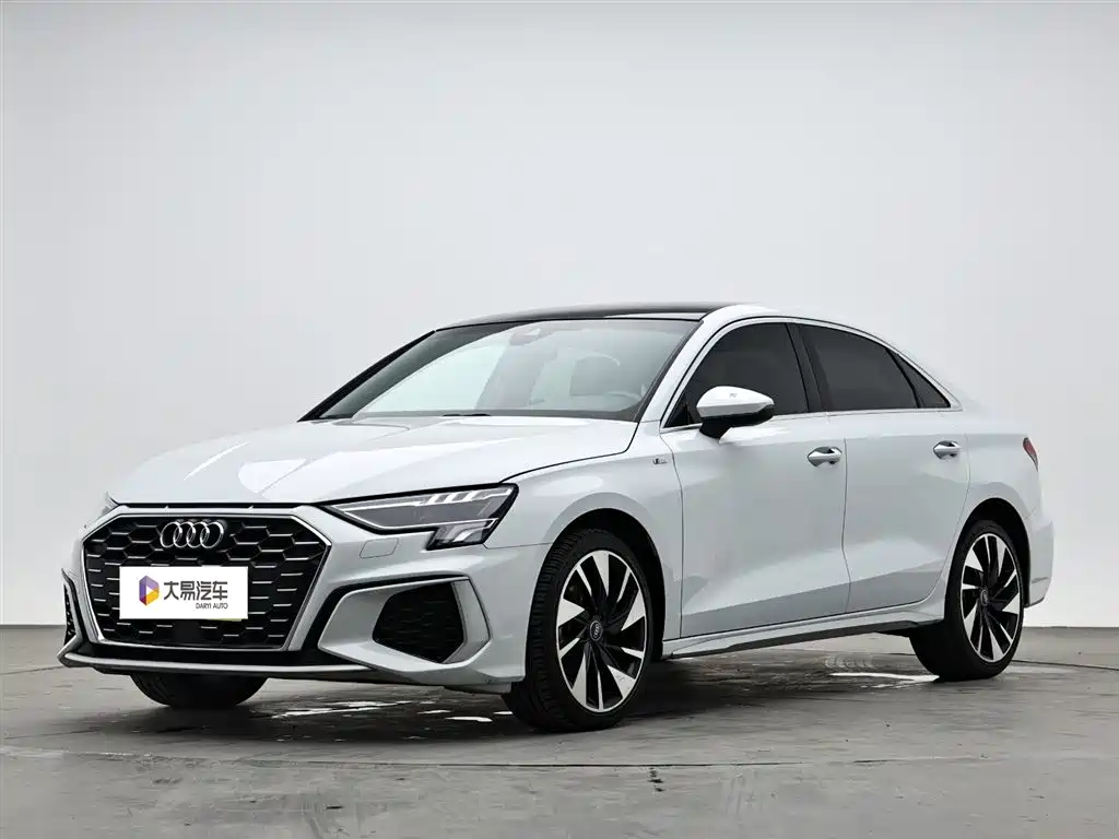 Audi A3 2024 Model A3L Limousine 35 TFSI Fashion Sport