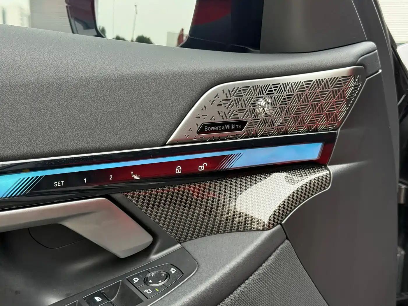 BMW M5 New Energy 2025 M5 фото 14