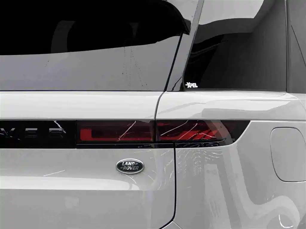 Land Rover Range Rover Sport 2025 400PS Exemplary Edition фото 18