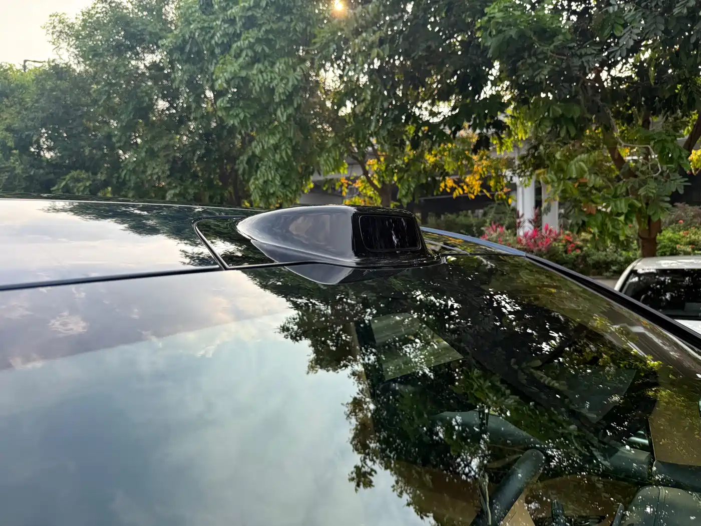 Voyah Auto Voyah Dreamer 2025 Model PHEV 4WD Premium QianKun Edition фото 23